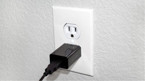 High-Speed USB Charger works for Smart Phones with 110v Outlet